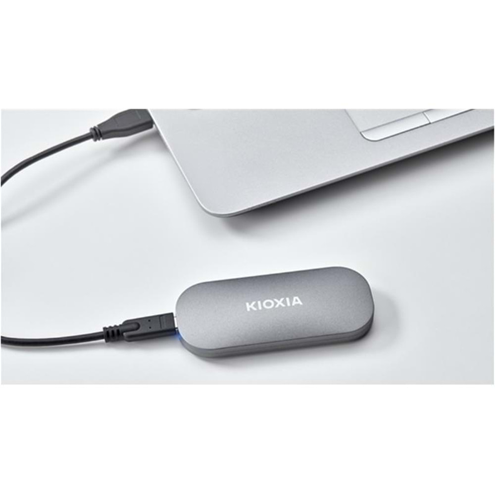 2 TB KIOXIA EXCERIA PLUS USB 3.2 1050/1000 LXD10S002TG8 