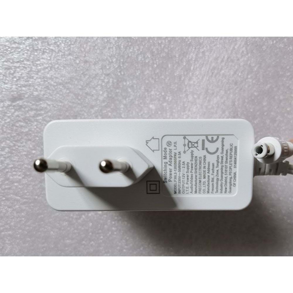 12 VOLT 2.5 AMPER SWİTCH MODEM ADAPTÖR (BEYAZ)